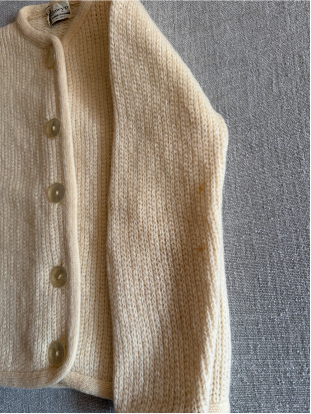 Vintage kenwyn mid century wool mohair button up crochet cream cardigan sweater - Picture 8 of 8